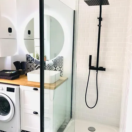 Cosy Elegant Et Lumineux En Hyper Centre D *